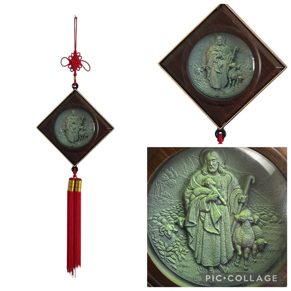 Rare Vintage Decorative Feng Shui Amulet Intaglio of Jesus The Good Shepherd